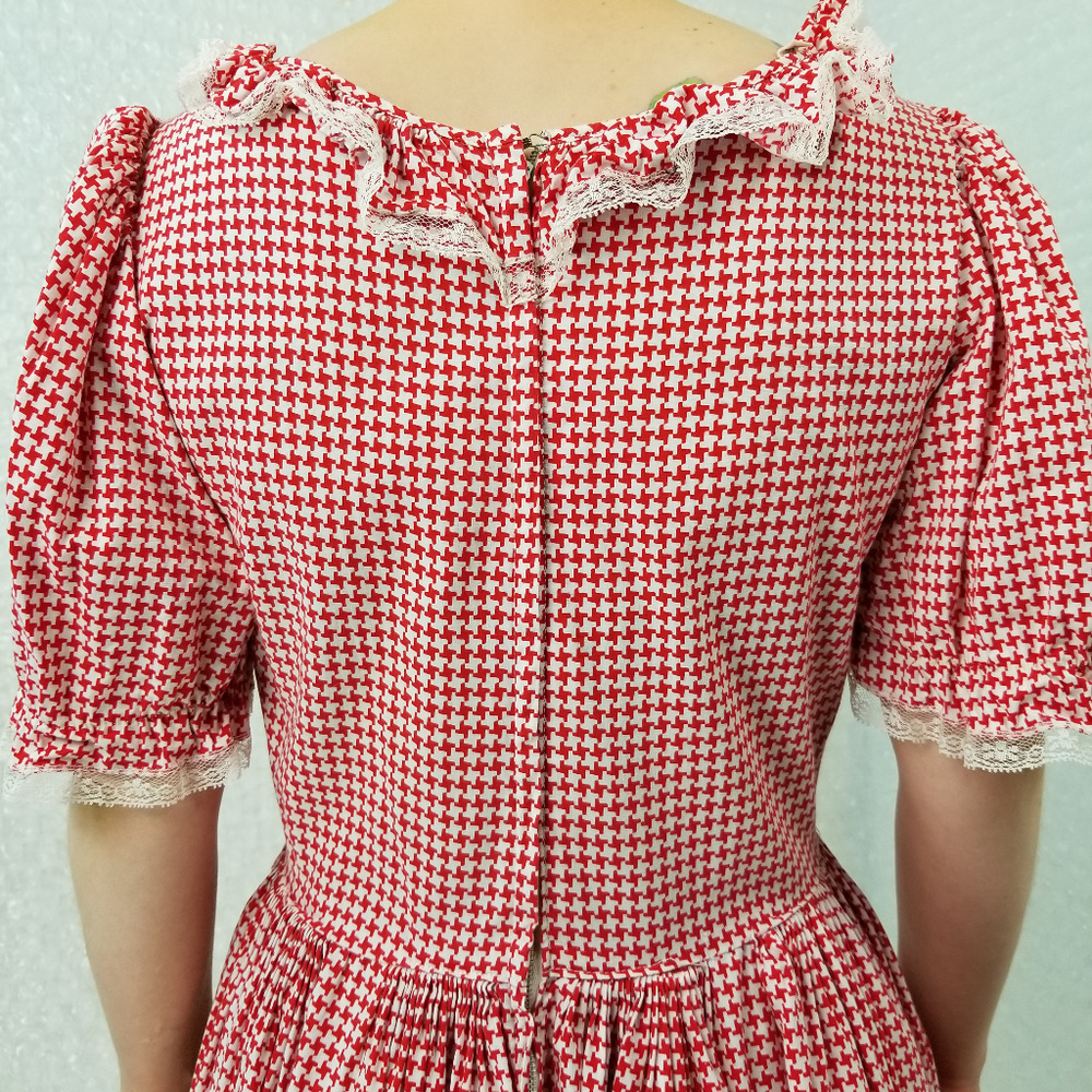 SOLD 🌈 1970s houndstooth square dance dress - Picture 5 of 8